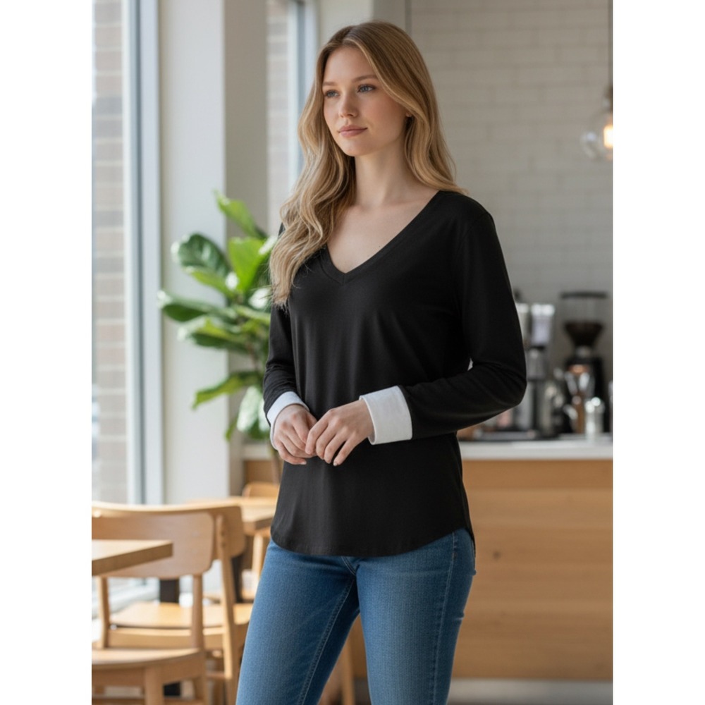 Universal Standard Black White V Neck Color Block Cuff Long Sleeve Top XS NWT